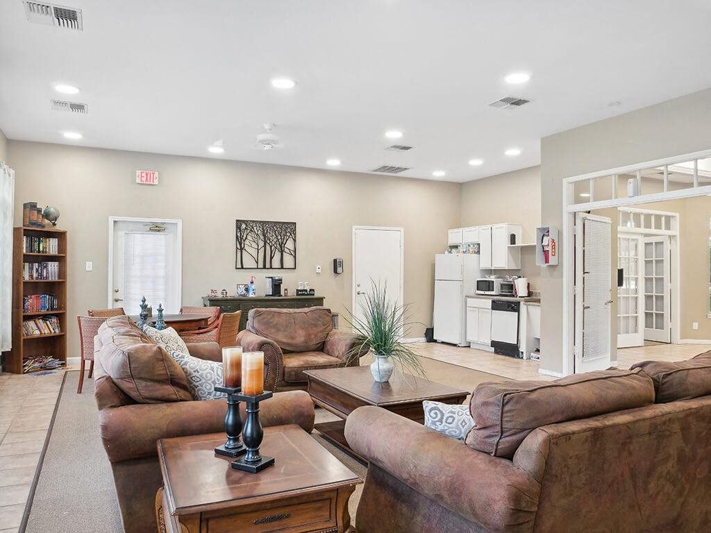 Social lounge at Park Village Apartments in Conroe TX